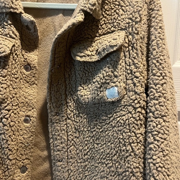 Epic Threads Tan Sherpa Jacket - Picture 2 of 4